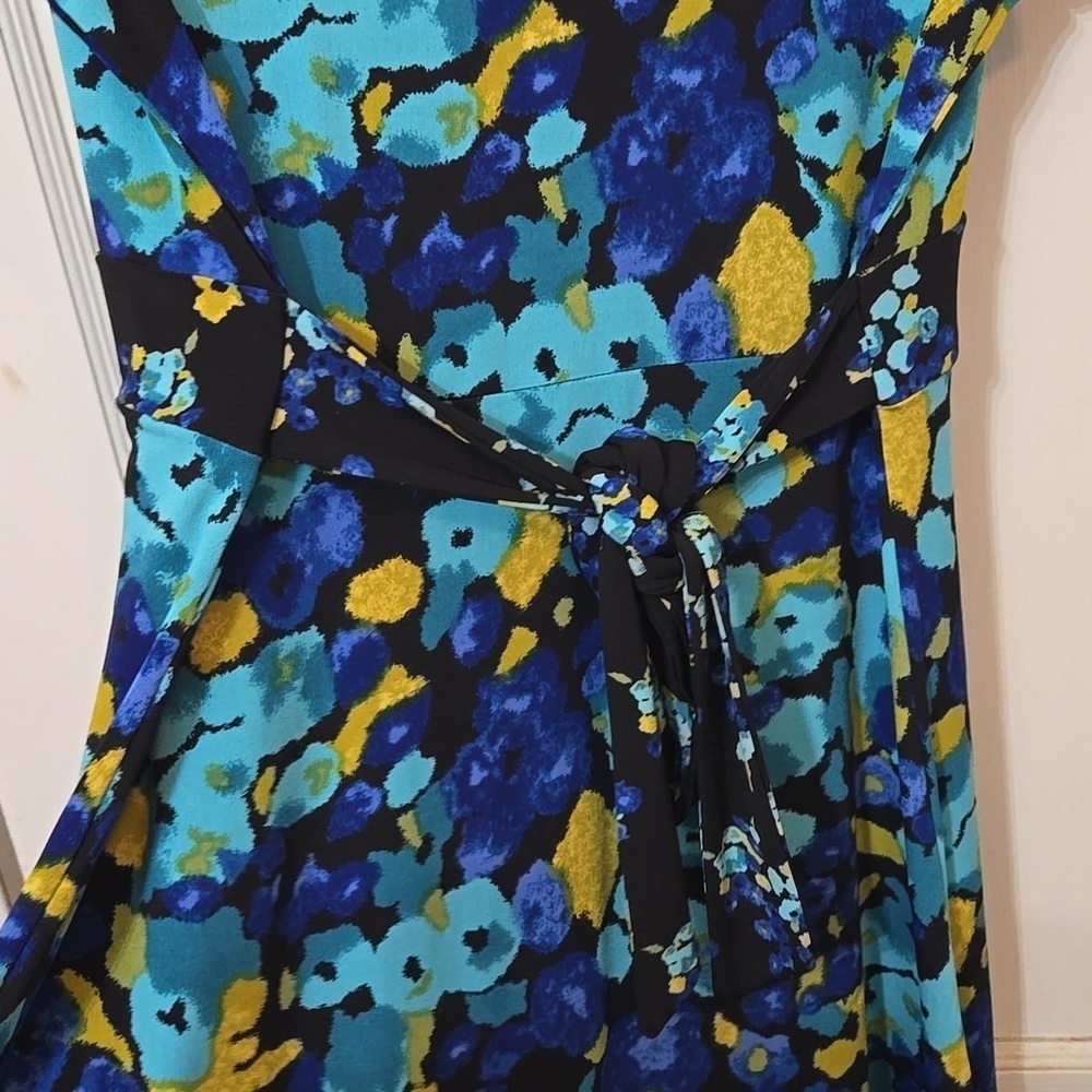 APT 9 STRETCH Rayon Floral Blue BLACK and GOLD Women's Dress Very Good Condition - Picture 6 of 8